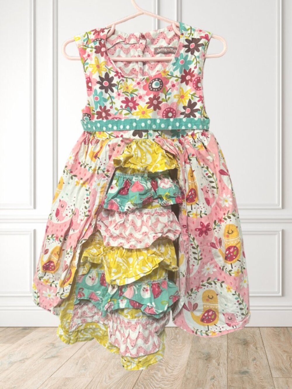 Jelly the Pug Girls Floral Ruffle Dress – Size 5